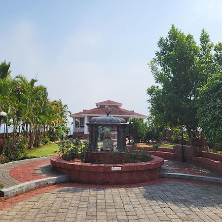 Paras Holiday Home Satara Exterior photo